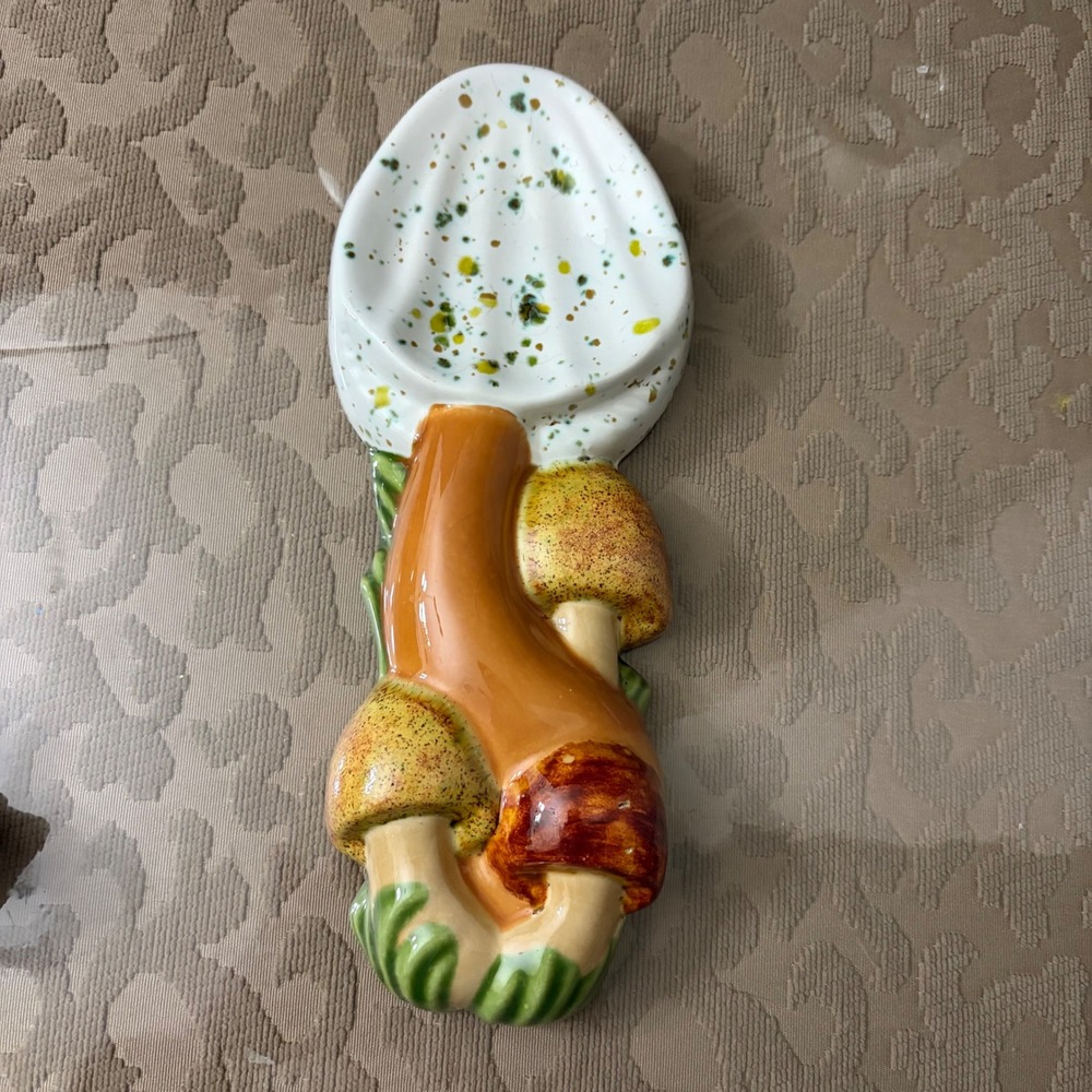 Vintage 1976 Mushroom Ceramic Spoon Rest Wall Hanging Cottagecore Retro BRP 76